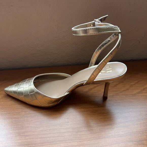 Slingback pump sz 7,5 - Picture 3 of 4